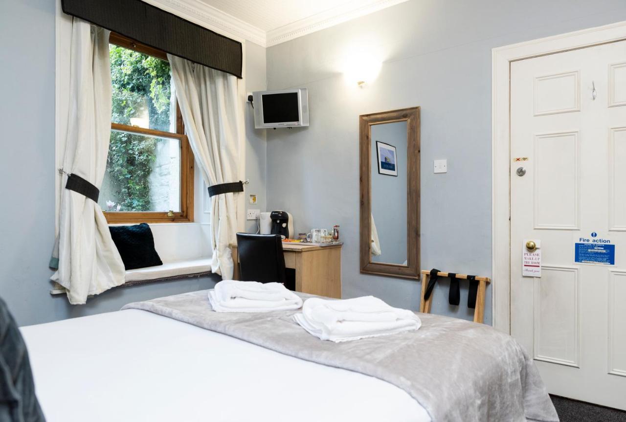 Claremont Guesthouse เอดินบะระ ภายนอก รูปภาพ