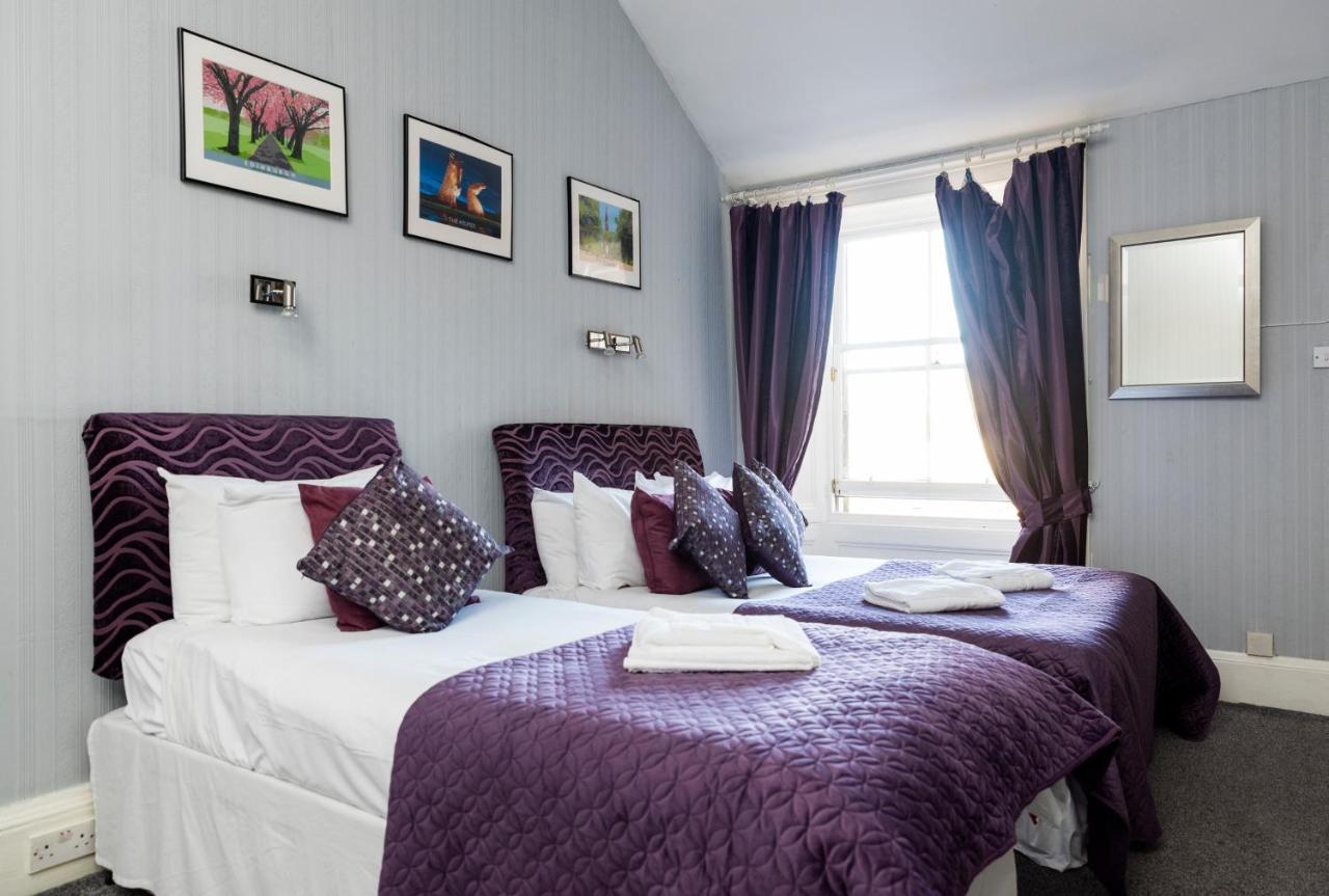 Claremont Guesthouse เอดินบะระ ภายนอก รูปภาพ